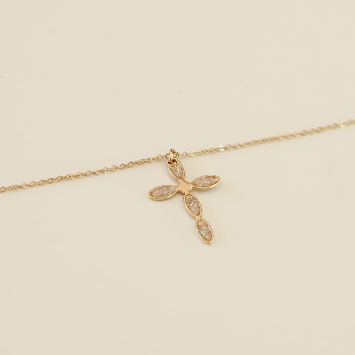 Collier Ekla  Divin pierre fine