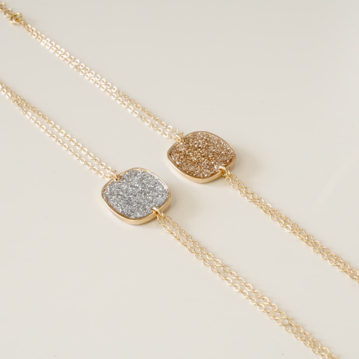 Bracelet Chaine carré d'or